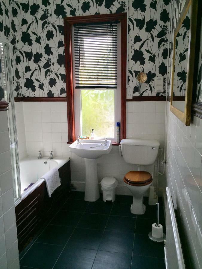 Brook House Bed and Breakfast Broadway  Buitenkant foto